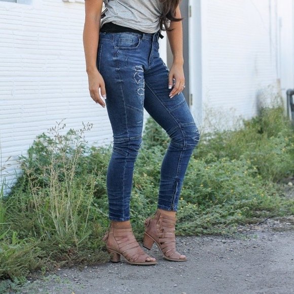 DONATED!! L&B Mid wash distressed denim - Picture 3 of 8